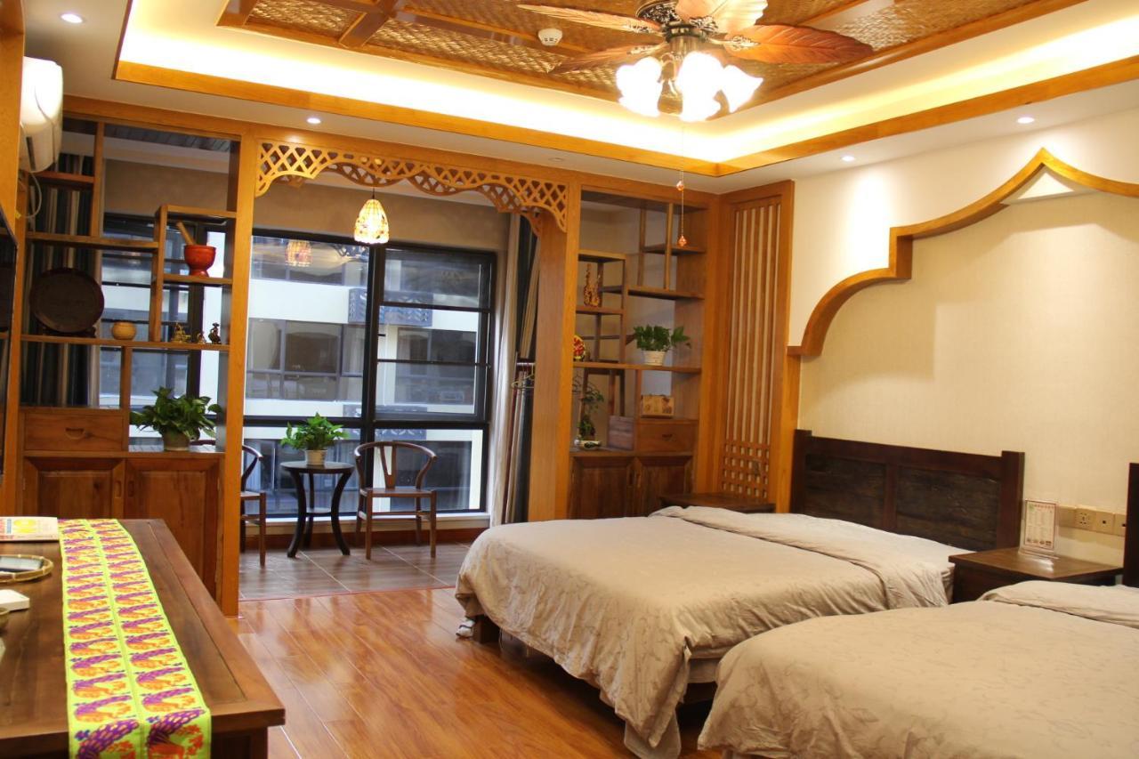 Doudou Meilan Fengqing Inn Jinghong Exterior photo