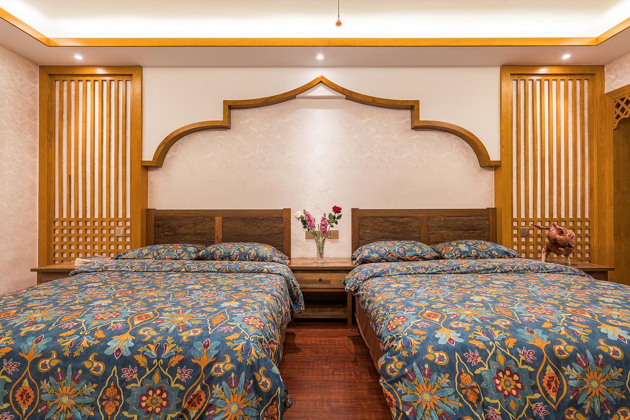 Doudou Meilan Fengqing Inn Jinghong Exterior photo